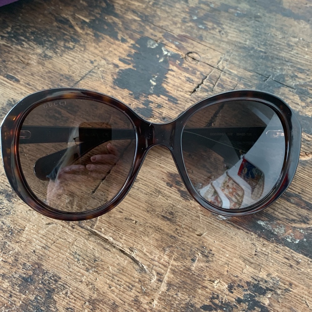 NWOT Gucci Sunglasses - Picture 2 of 7
